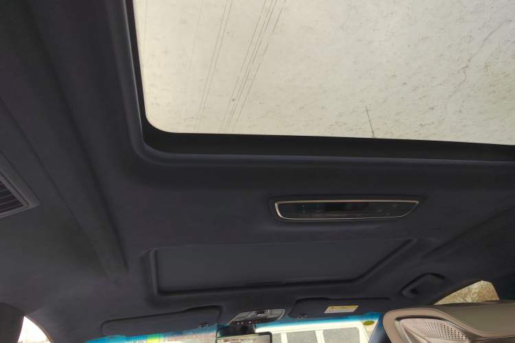 Used Buick GL8 2020 Avenir Avia Four-Seat Luxury Edition
