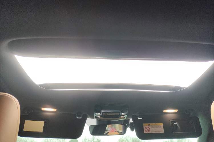 Used Lexus RX 2023 350h Two-Wheel Drive Enjoyment Version