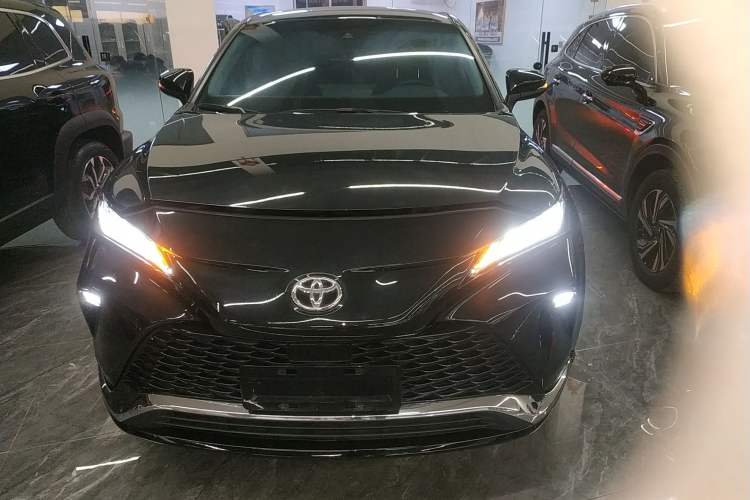 Used Toyota Venza 2023 2.0L CVT Two-Wheel Drive Luxury Edition
