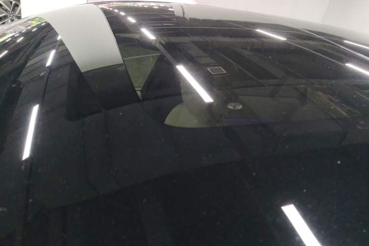 Used Li Auto L8 2023 Pro Model
