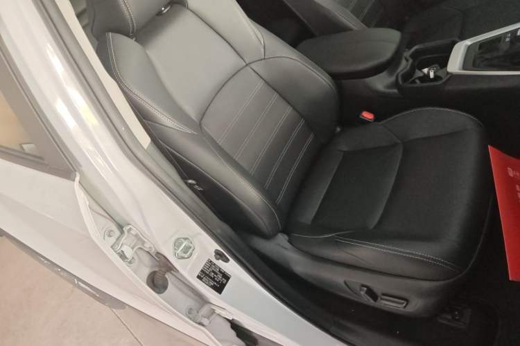 Used Toyota Wildlander 2023 2.0L CVT Four-Wheel Drive Luxury PLUS Edition