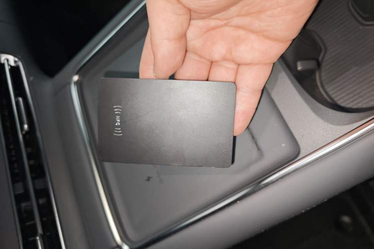 Used XPeng G6 2025 625 Long-Range Max Tech Edition
