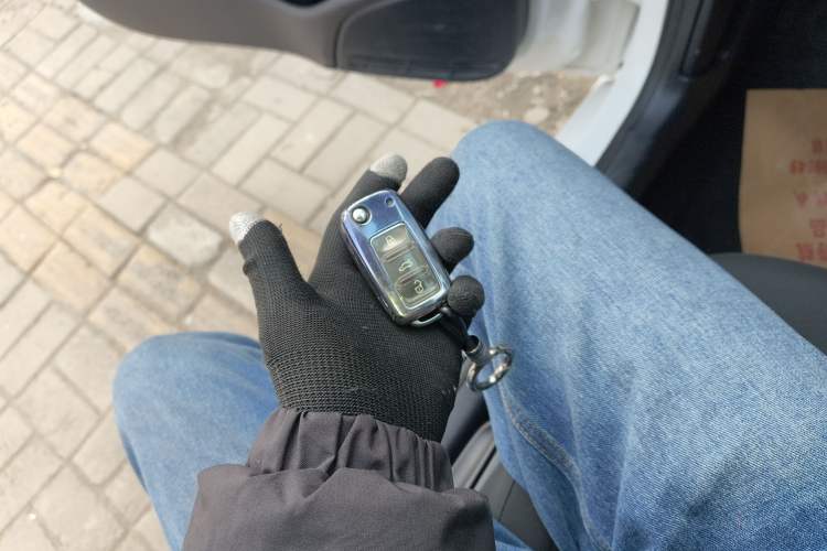 Used Volkswagen Polo 2016 1.4L Manual Fashion Model