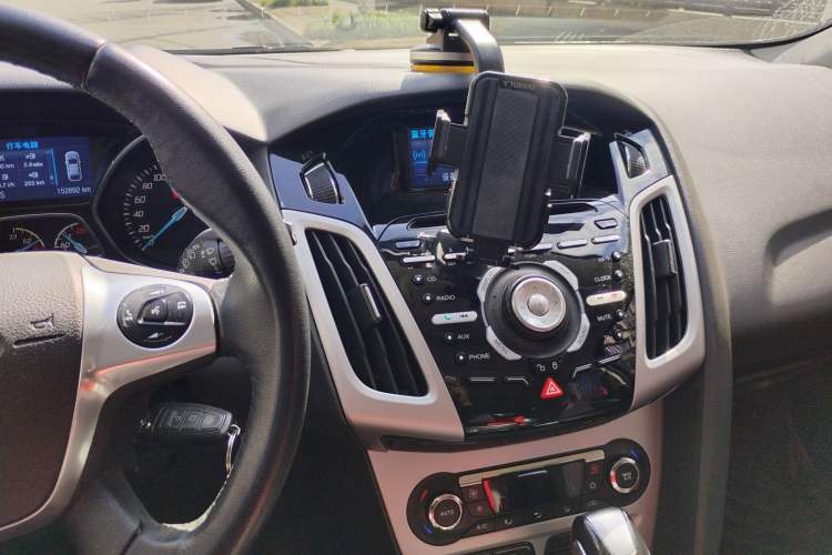 Used Ford Focus 2012 Hatchback 2.0L Automatic Luxury Sport Model