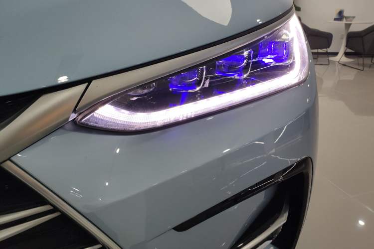 Used BYD Tang New Energy 2023 DM-i Champion Edition 112KM Prestige Model
