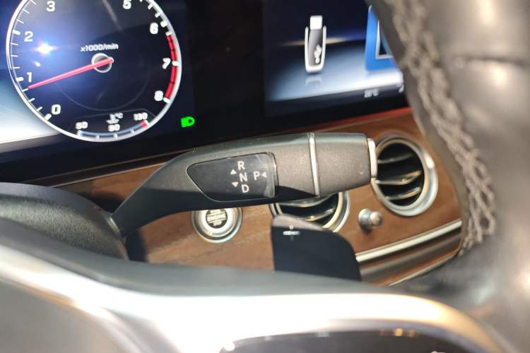 Used Mercedes-Benz E-Class 2019 E 300 L Stylish Model
