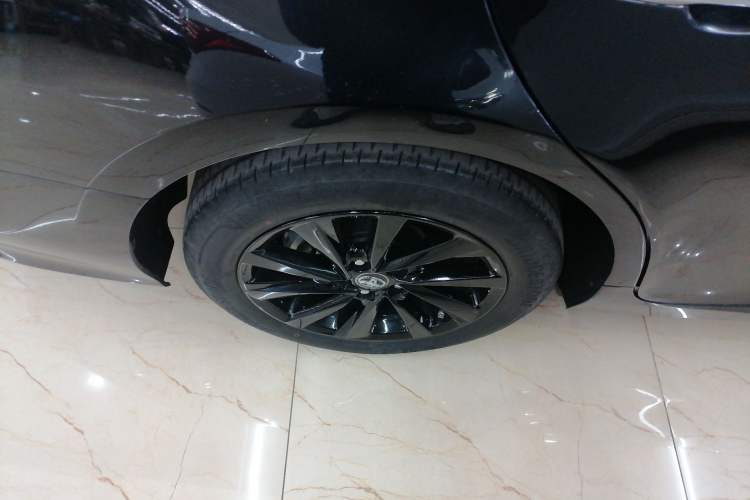 Used Toyota Camry 2021 2.0G Luxury Edition
