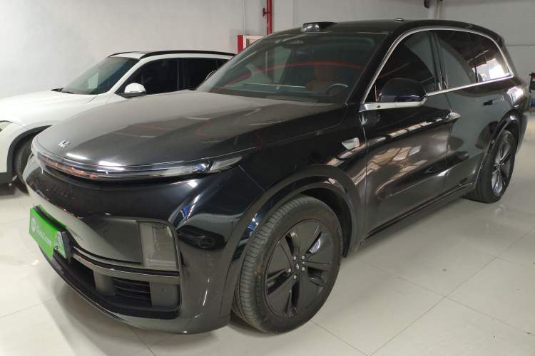 Used Li Auto L8 2024 PRO Model
