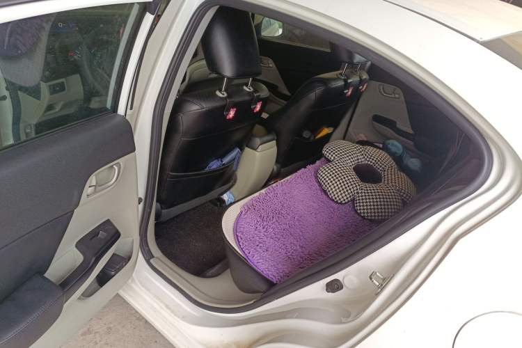 Used Honda Civic 2016 1.8L Automatic Comfort Version
