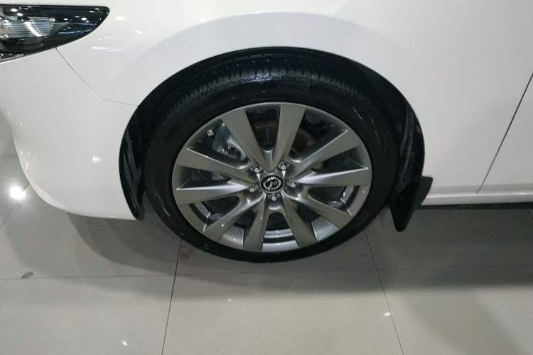 Used Mazda Mazda 3 Axela 2023 2.0L Automatic ZhiXuan Edition
