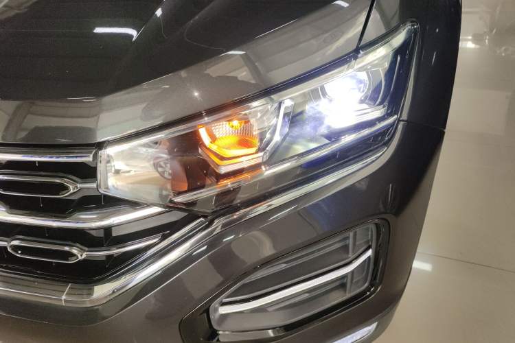 Used Volkswagen Tayron 2021 330TSI Two-Wheel-Drive 3rd Anniversary Limited Edition