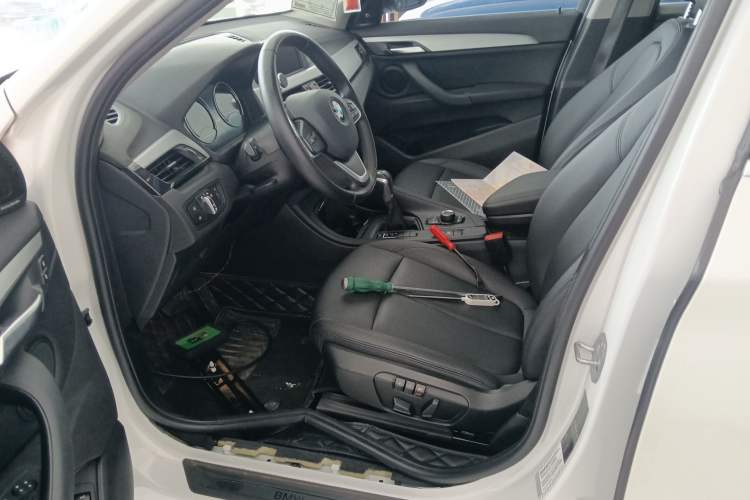 Used BMW X1 2019 sDrive20Li Leading Model
