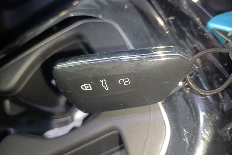 Used Volkswagen ID.4 CROZZ 2025 Pure Edition
