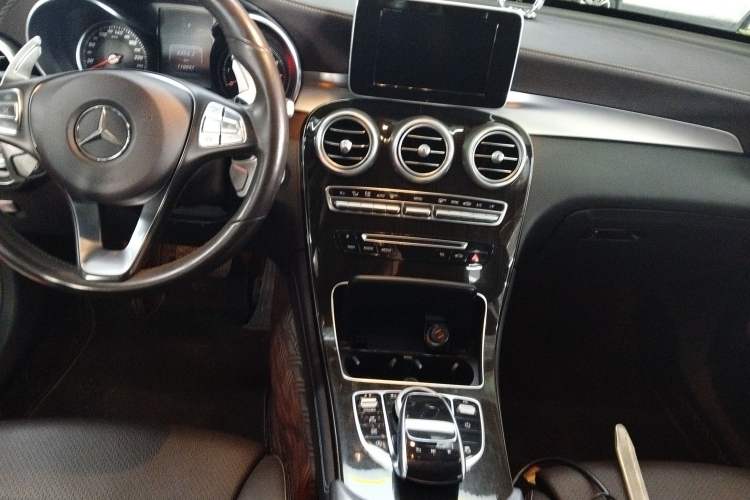 Used Mercedes-Benz GLC 2018 Facelifted GLC 260 4MATIC Dynamic Edition