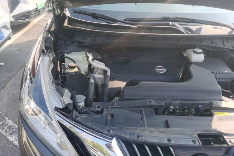 Used Nissan Murano 2021 2.5L XL Two-Wheel Drive Smart Connect Luxury Edition
