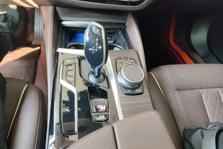 Used BMW 5 Series 2021 530Li xDrive Luxury Package
