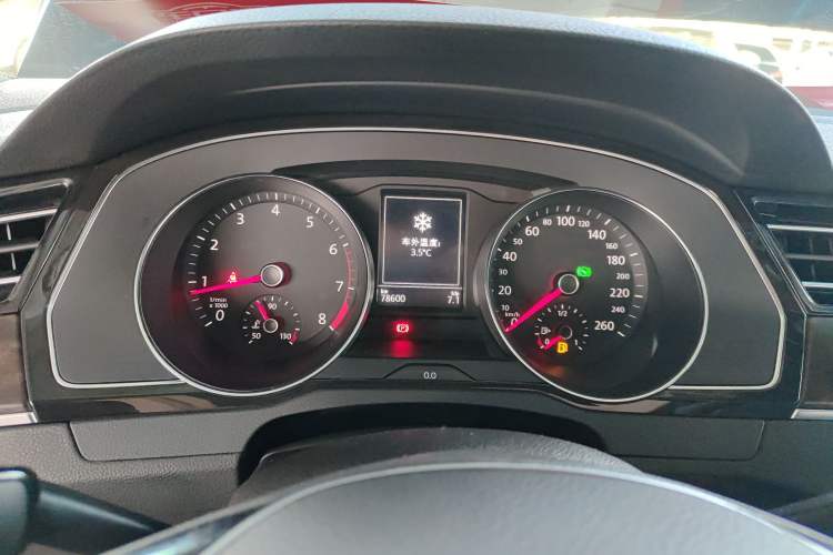 Used Volkswagen Magotan 2018 330TSI DSG Luxury Model