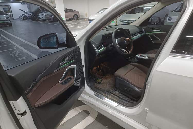 Used BMW iX1 2023 eDrive25L M Sport Package
