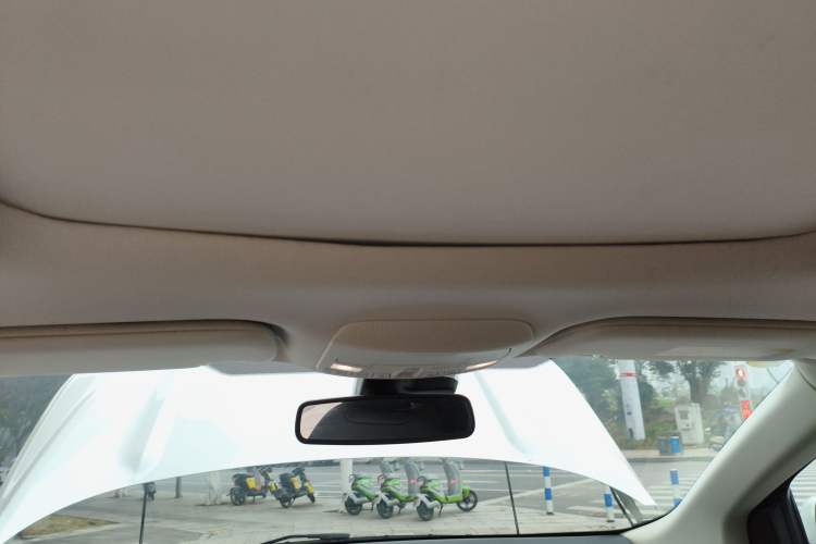 Used Ford Edge 2018 EcoBoost 245 Two-Wheel-Drive Titanium 7-Seater China VI Standard
