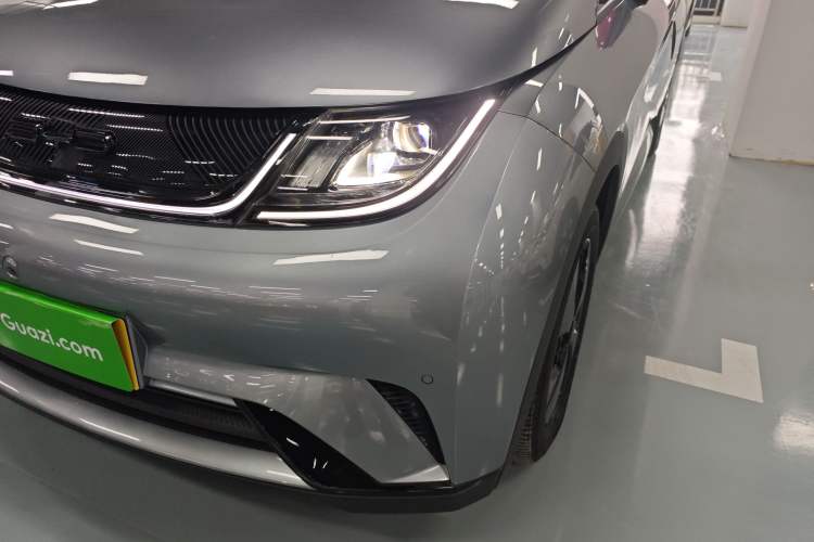 Used BYD Dolphin 2023 420 km Fashion Edition