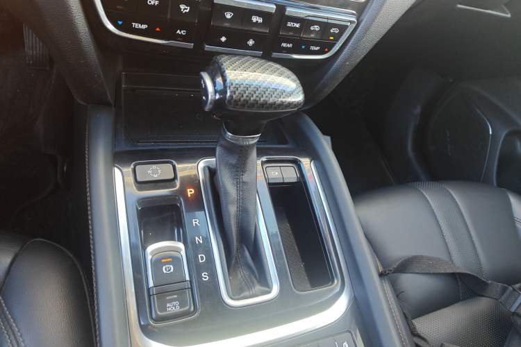 Used GAC Trumpchi GS8 2017 320T Two-Wheel Drive Luxury Smart Connectivity Version (7 Seats)
