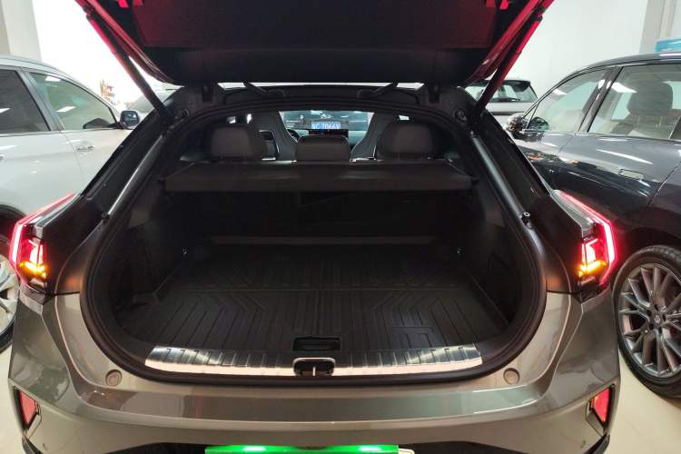 Used Zeekr 001 2025 WE Edition 95 kWh All-Wheel Drive
