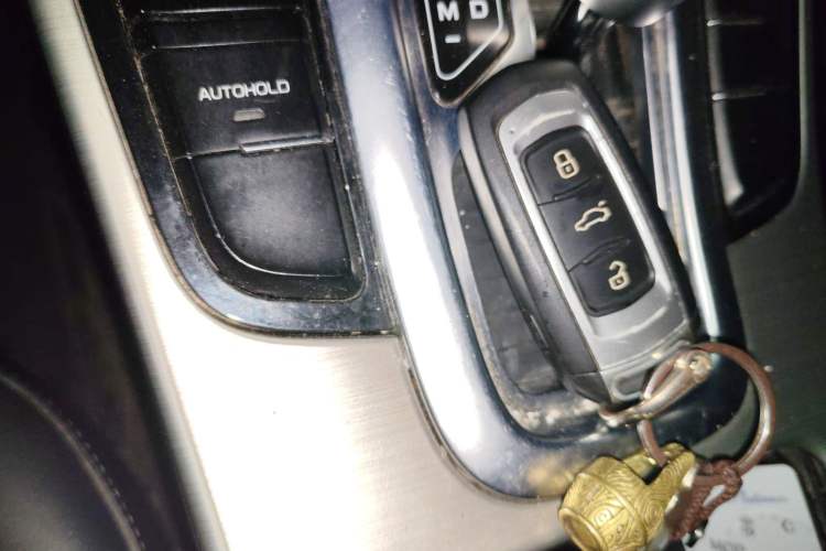 Used Geely Auto Emgrand GL 2017 1.3T DCT Elite Model
