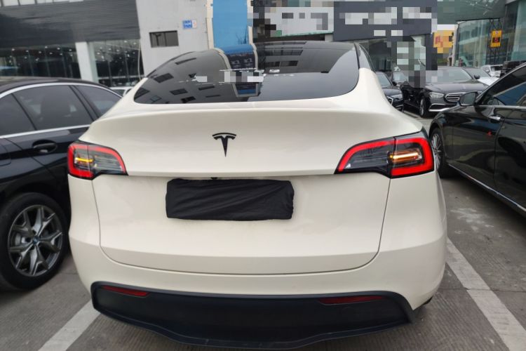 Used Tesla Model Y 2021 Long-Range All-Wheel-Drive Version 3D7