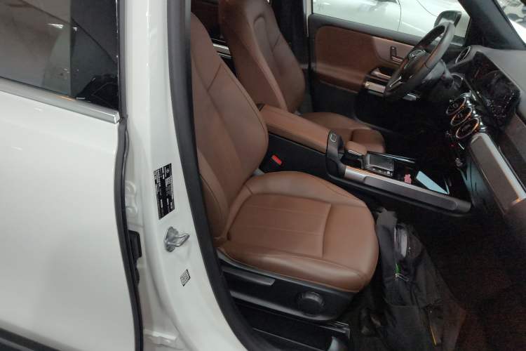 Used Mercedes-Benz GLB 2023 GLB 200 Fashion Model
