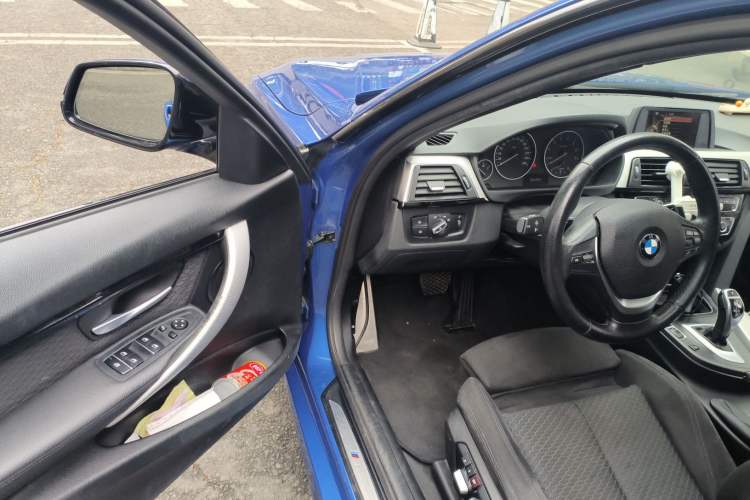 Used BMW 3 Series 2017 320i M Sport
