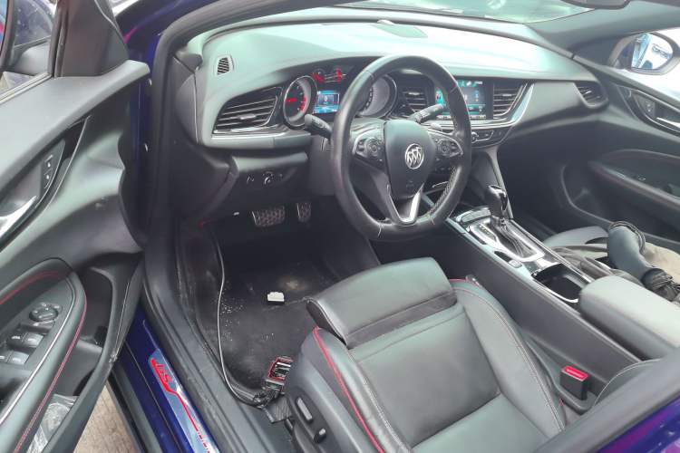 Used Buick Regal 2017 GS 28T Luxury Model
