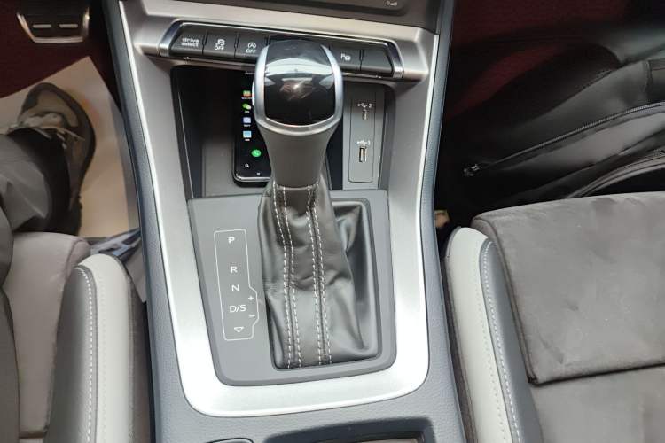 Used Audi Q3 2021 40 TFSI Fashion Dynamic Model
