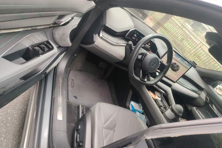 Used Zeekr 001 2021 Ultra-Long Range Dual-Motor YOU Version
