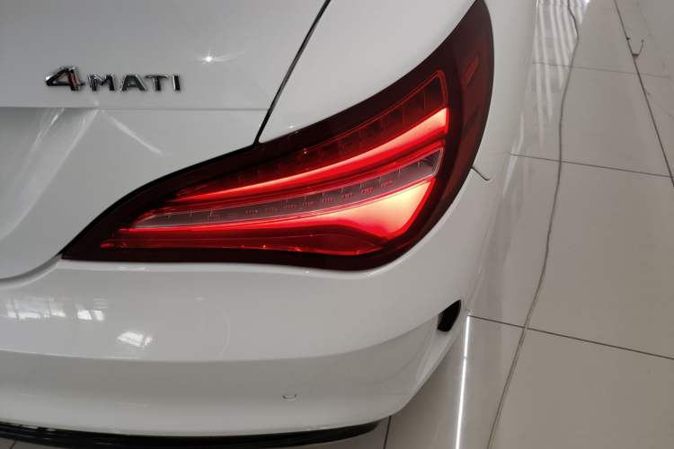 Used Mercedes-Benz CLA 2018 CLA 220 4MATIC
