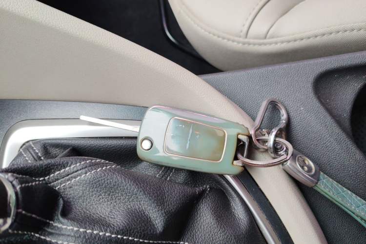 Used Buick GT 2017 15N Automatic Elite Version