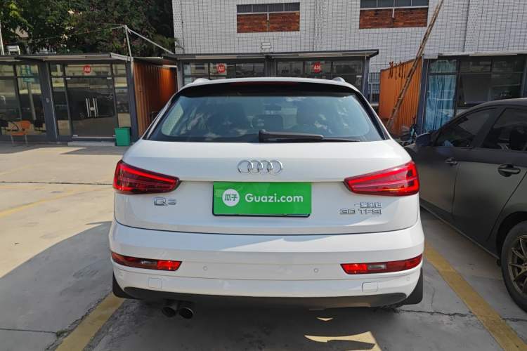 Used Audi Q3 2017 30 TFSI Fashion Model
