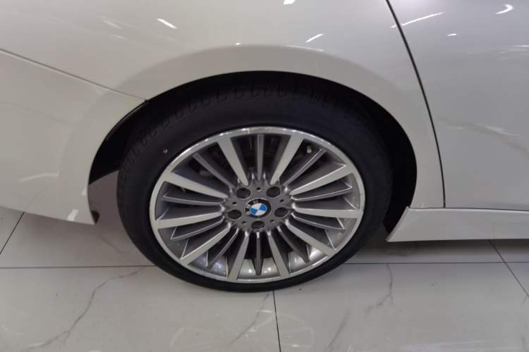 Used BMW 3 Series 2019 320Li Fashion Model
