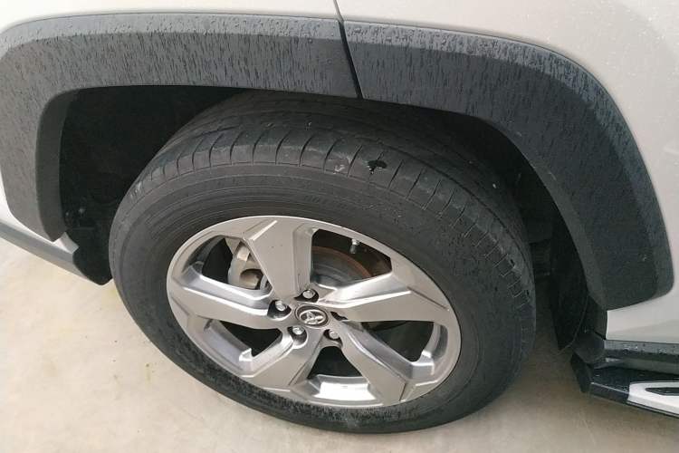 Used Toyota RAV4 2022 2.0L CVT Two-Wheel Drive Fashion Edition