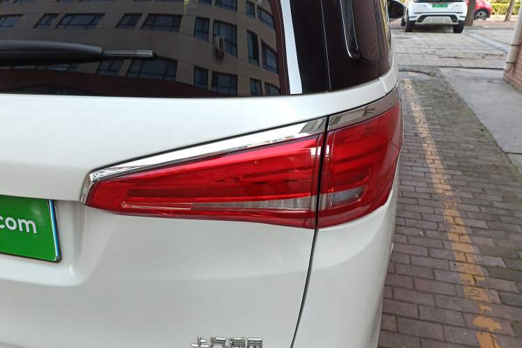 Used Buick GL8 2018 ES 28T Premium Model China VI Standard
