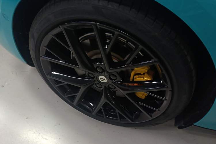 Used  SU7 2024 Four-Wheel Drive Ultra-Long Range Advanced Intelligent Driving Max Edition
