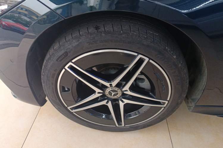 TDK.VehicleDetails.img