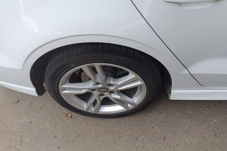 Used Audi A3 2020 Limousine 35 TFSI Fashion Edition China VI Emission Standard