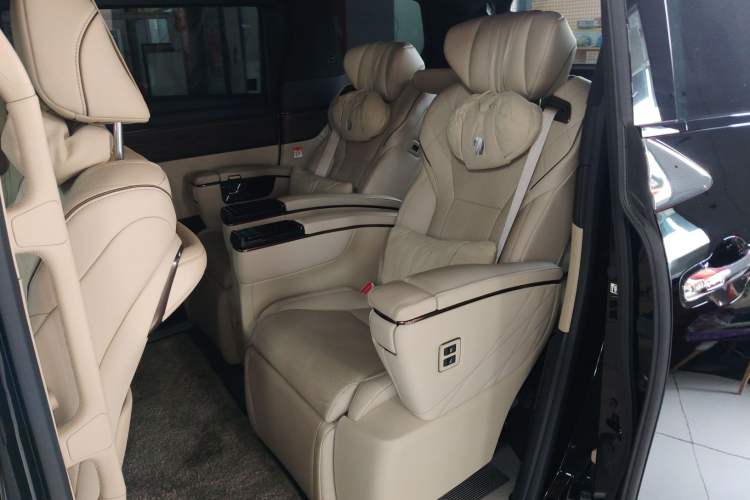 Used Toyota Alphard 2024 Dual-Engine 2.5L Prestige Edition