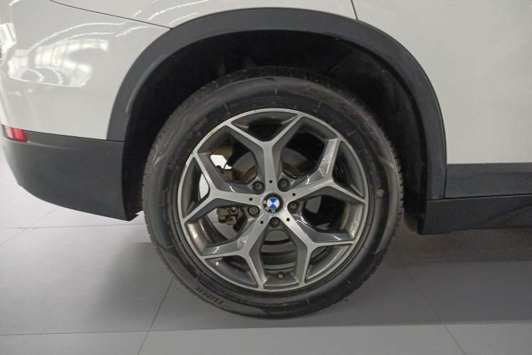 Used BMW X1 2016 sDrive18Li Premium Edition
