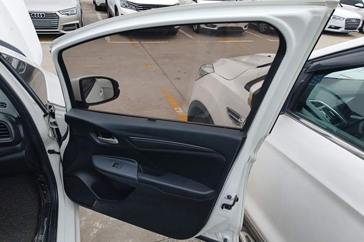 Used Honda Fit 2018 1.5L CVT Comfort Sunroof Version
