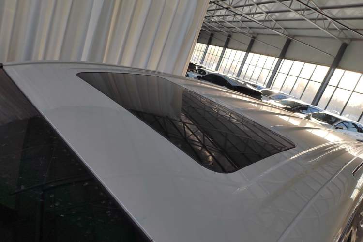 Used Buick GL8 2023 ES Lu Zun Comfort Model
