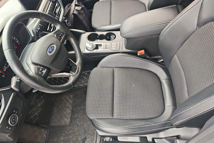 Used Ford Focus 2020 Sedan EcoBoost 180 Automatic Trend Edition
