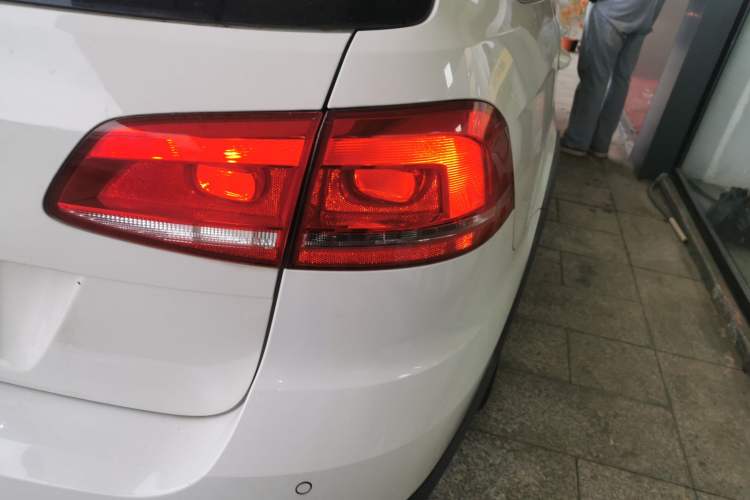 Used Volkswagen Magotan 2012 Travel Edition 2.0 TSI 4x4 Comfort Version
