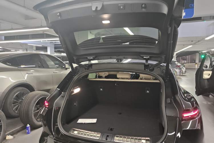 Used Nio ET5T 2025 75 kWh Touring
