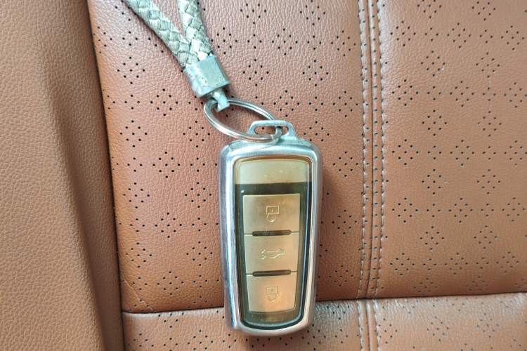 Used Zotye T700 2017 1.8T Dual-Clutch Luxury Model